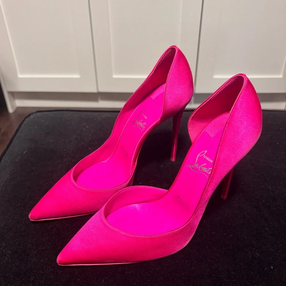 Louboutin Pink Satin Iriza Pointed-Toe Stiletto Pumps 40 - Picture 3 of 13